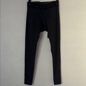Men’s Under Armour compression workout tights